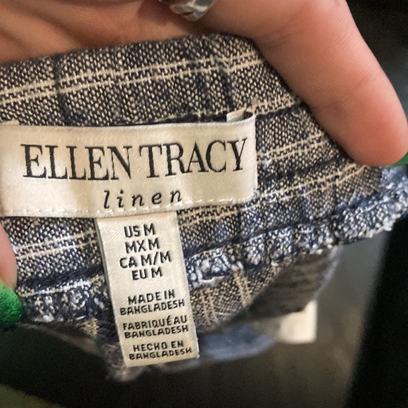 Ellen Tracy linen and white stripes with tie in the front stretchy with pockets - Picture 3 of 3